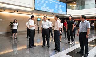 国家发改委营商环境评价组到成都市交易中心调研